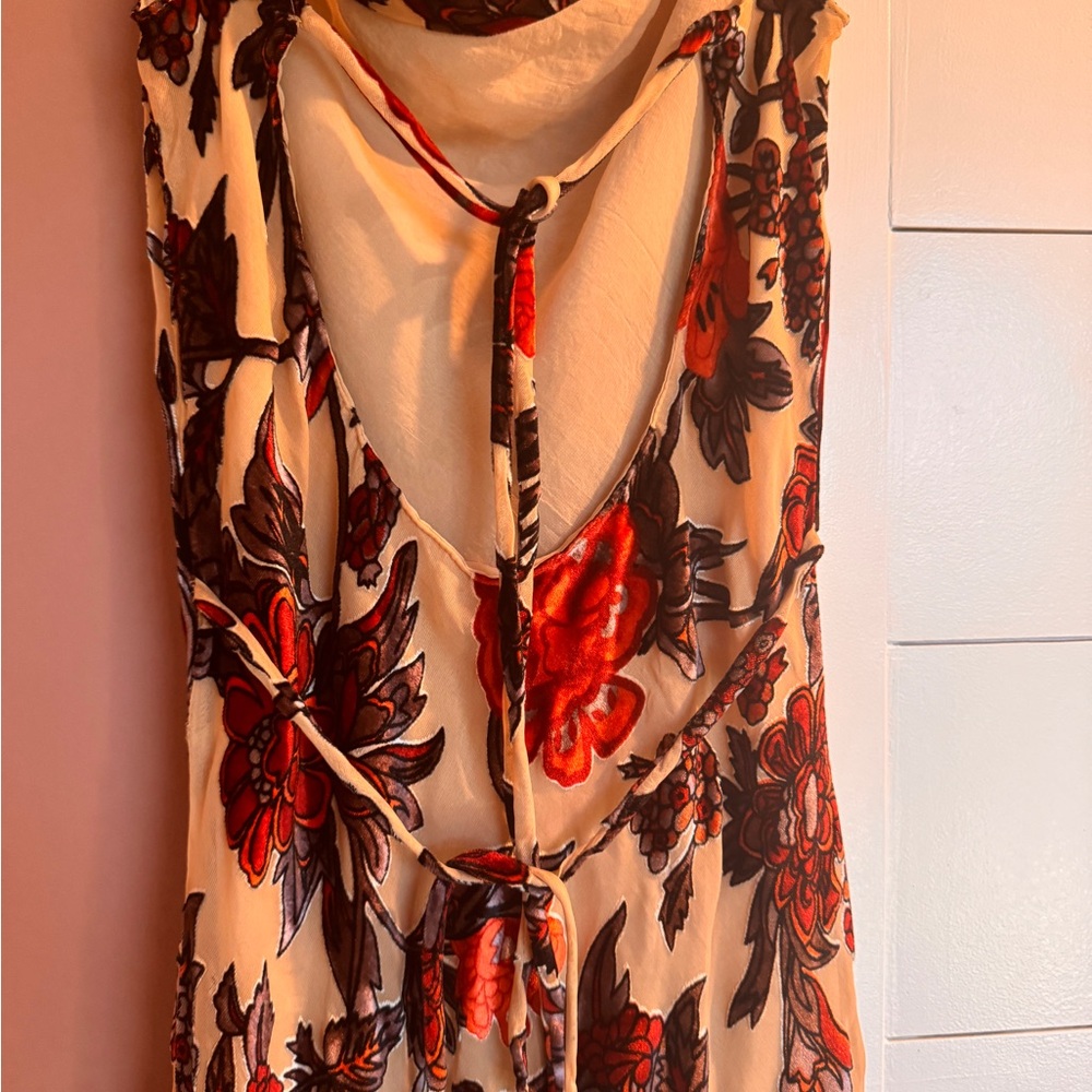 Rat & Boa Floral Midi Dress in Red and Black - Picture 5 of 10